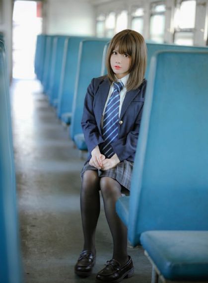 全棵女性艺术写真素材_4K免费全集观看