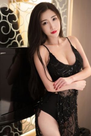 总裁解开她的内衣含着她的柔软视频_高清直播在线观看