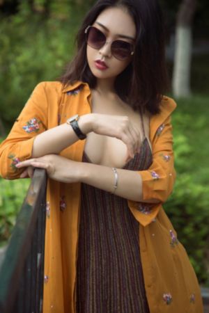 杨晨晨裸乳无打码_蓝光超清免费观看