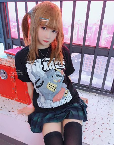 费洛蒙香水好用吗_蓝光在线播放